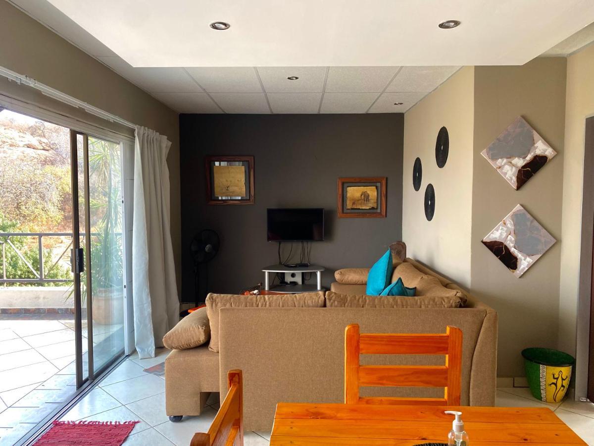 Glenvista Home With A View 요하네스버그 외부 사진